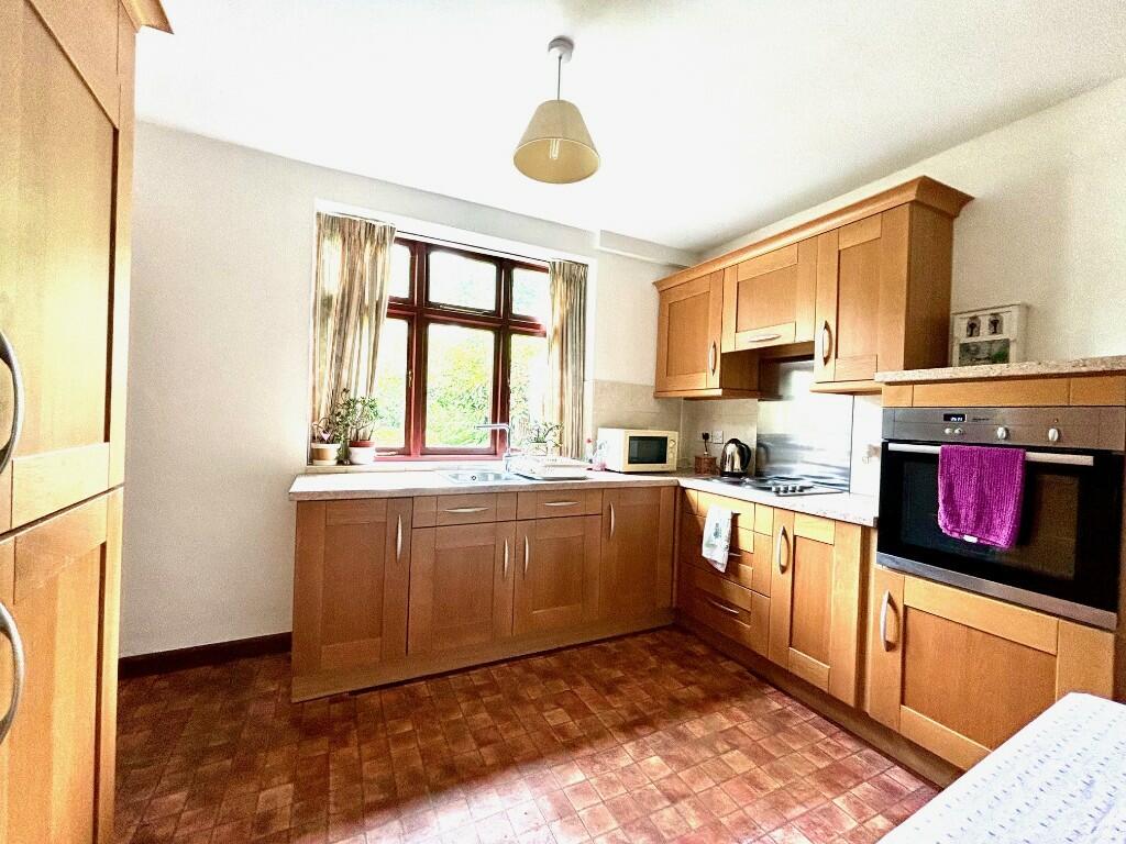 Additional property image - Yew Tree Hill, DE4