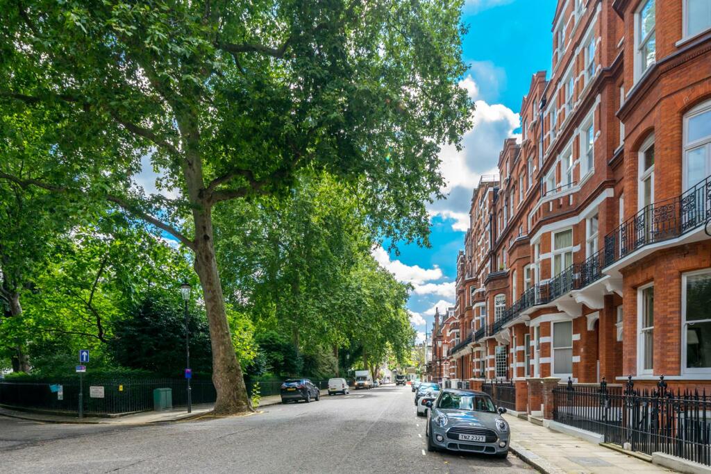 Main image of property: 8 Egerton Gardens, London