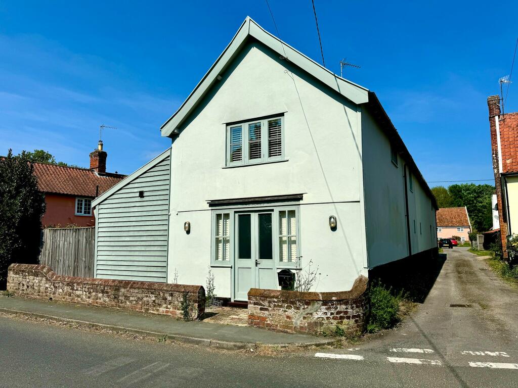2 bedroom cottage for sale in The Street, Earl Soham, IP13