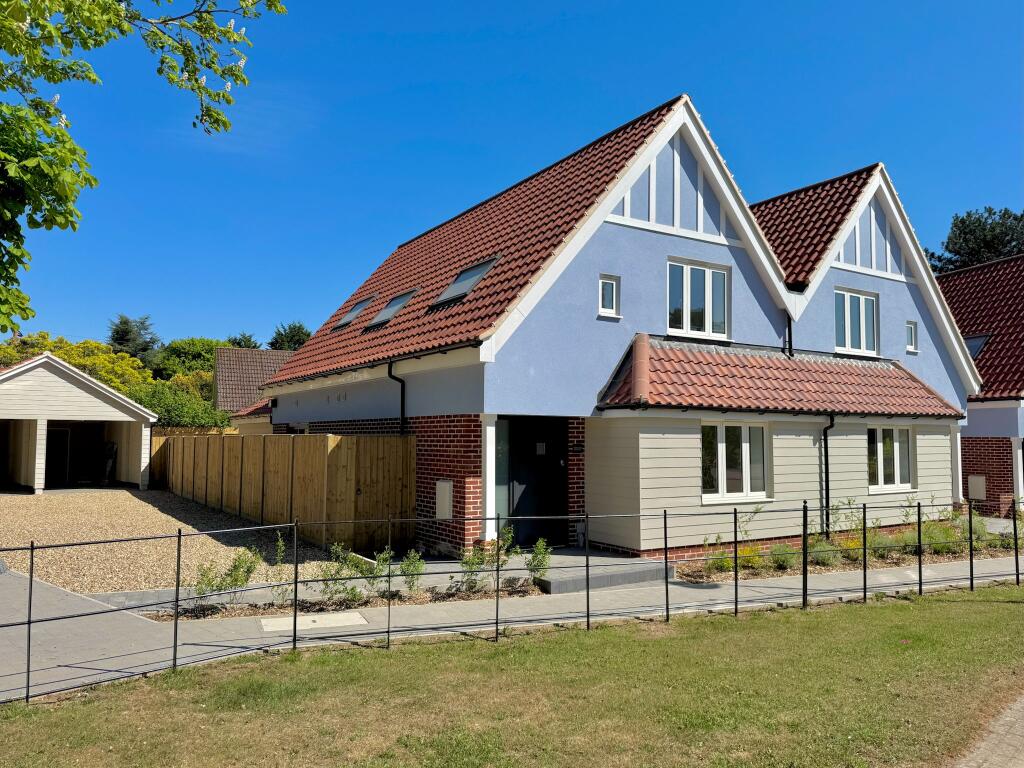 Main image of property: Pinetrees, Purdis Farm Lane, Ipswich