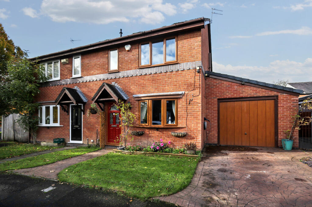 Main image of property: New Hey Road, Cheadle, Cheshire