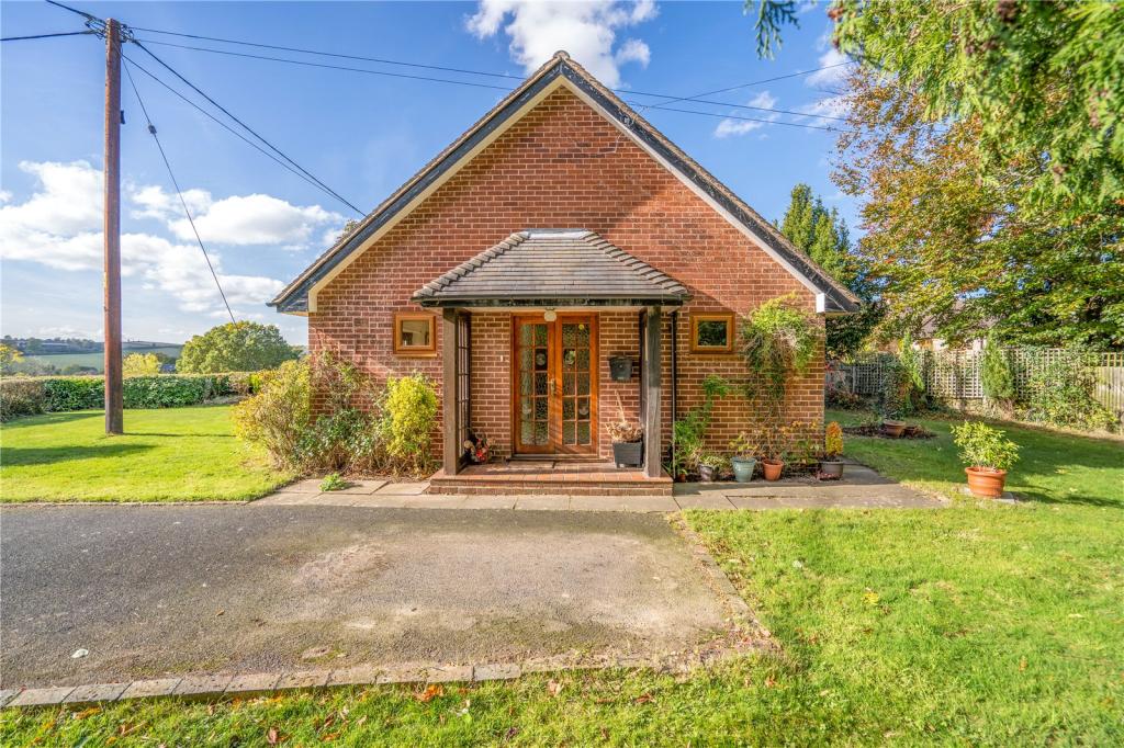 2 bedroom bungalow for sale in Chorley, Bridgnorth, Shropshire, WV16