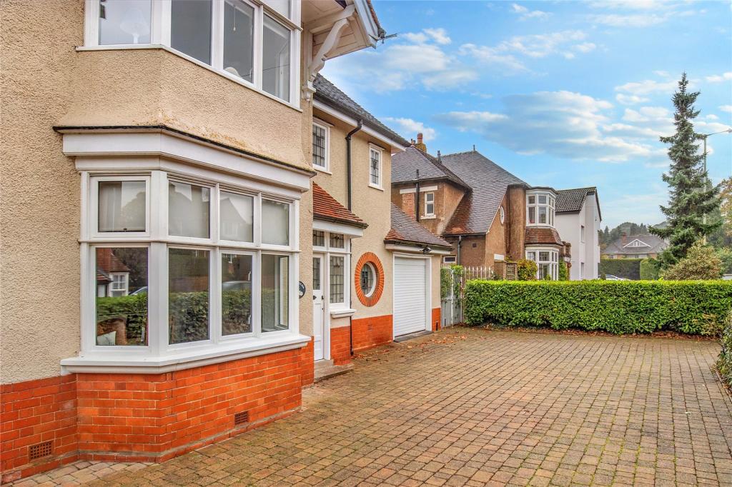 3 bedroom detached house for sale in Ludlow Road, Bridgnorth