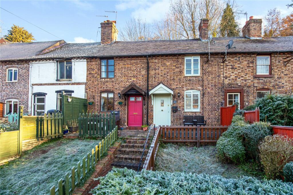 2 bedroom terraced house for sale in Hollybush Road, Bridgnorth