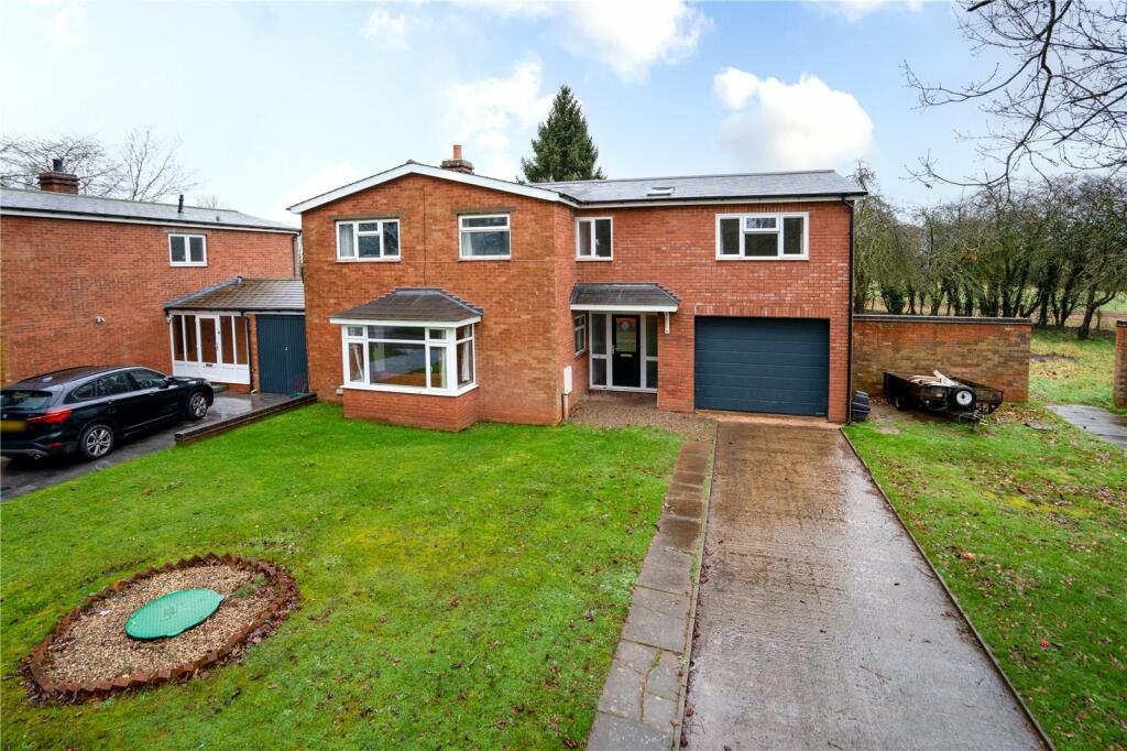 6 bedroom detached house for sale in Hampton Loade, Bridgnorth