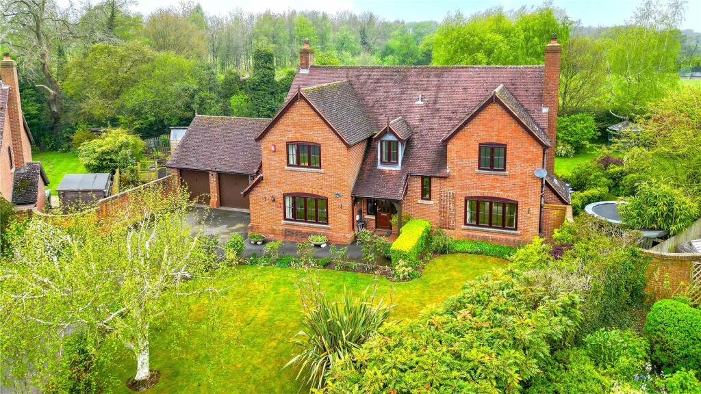 5 bedroom detached house for sale in Ditton Priors, Bridgnorth