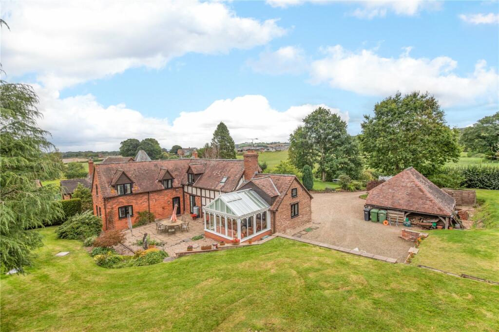 4 bedroom barn conversion for sale in St. Michaels, Tenbury Wells