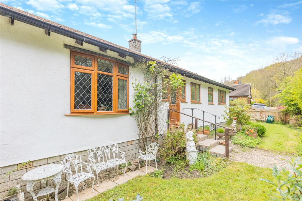 3 bedroom bungalow for sale in Seabridge Meadow, Bucknell, Shropshire, SY7