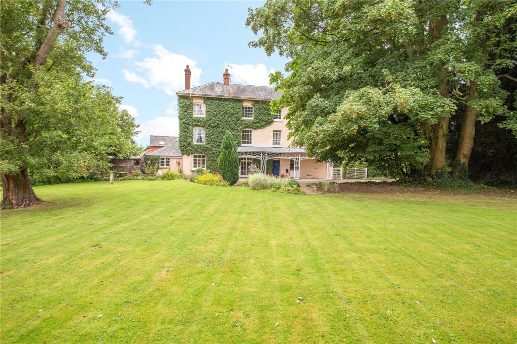 7 bedroom detached house for sale in The Old Vicarage, Orleton, Ludlow