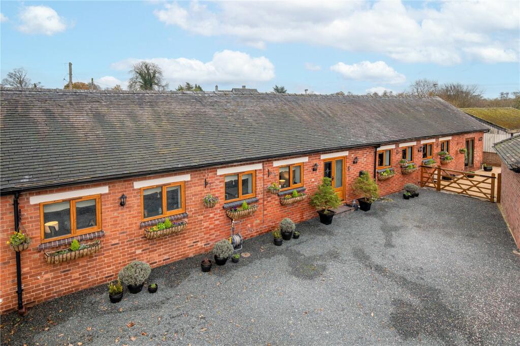 4 bedroom barn conversion for sale in Knighton, Stafford, Staffordshire