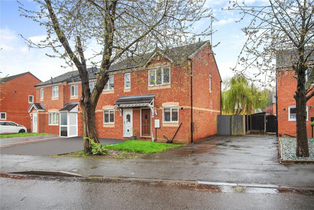 2 bedroom semidetached house for sale in Winchester Drive, Muxton