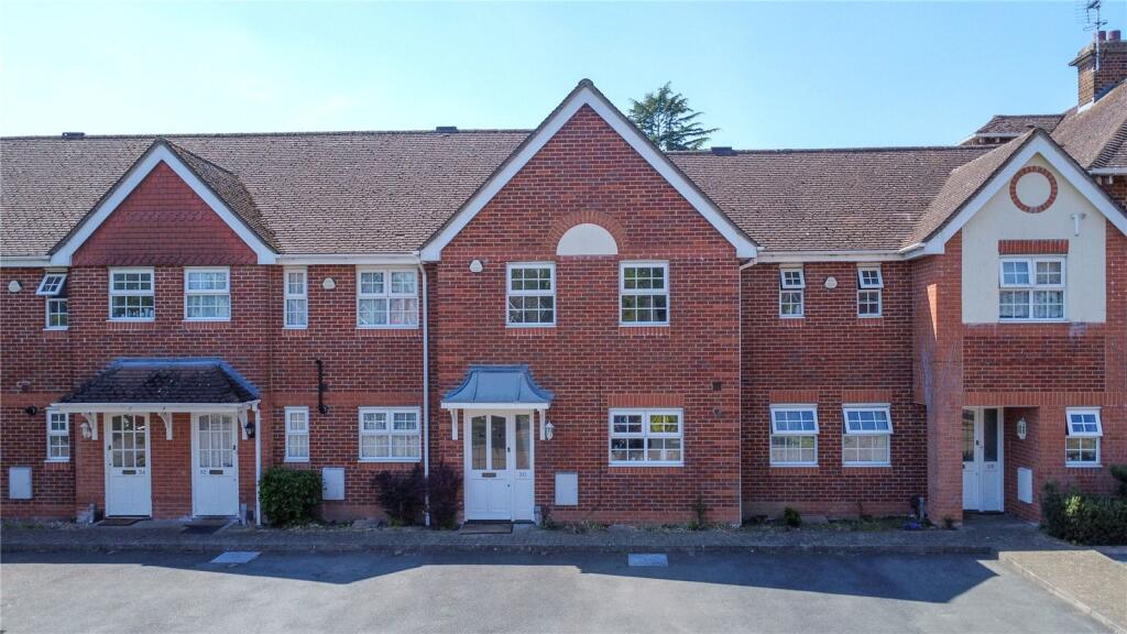 Main image of property: Artillery Mews, Tilehurst Road, Reading, Berkshire, RG30