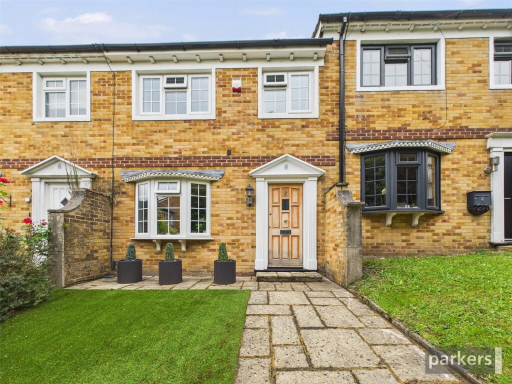 3 bedroom terraced house