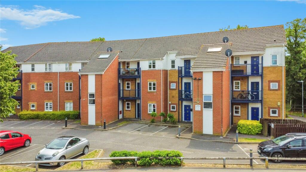 Main image of property: Kennet Walk, Reading, Berkshire, RG1