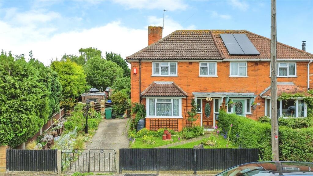 Main image of property: Tavistock Road, Reading, Berkshire, RG2