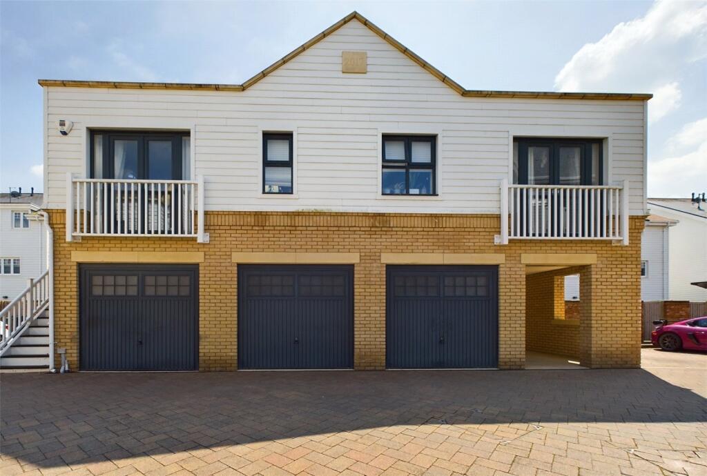 Main image of property: Massachusetts Place, Reading, Berkshire, RG2