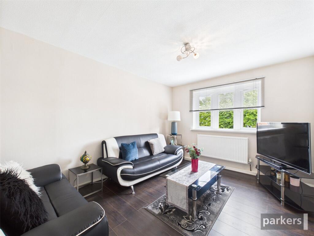 Main image of property: Muirfield Close, Reading, Berkshire, RG1