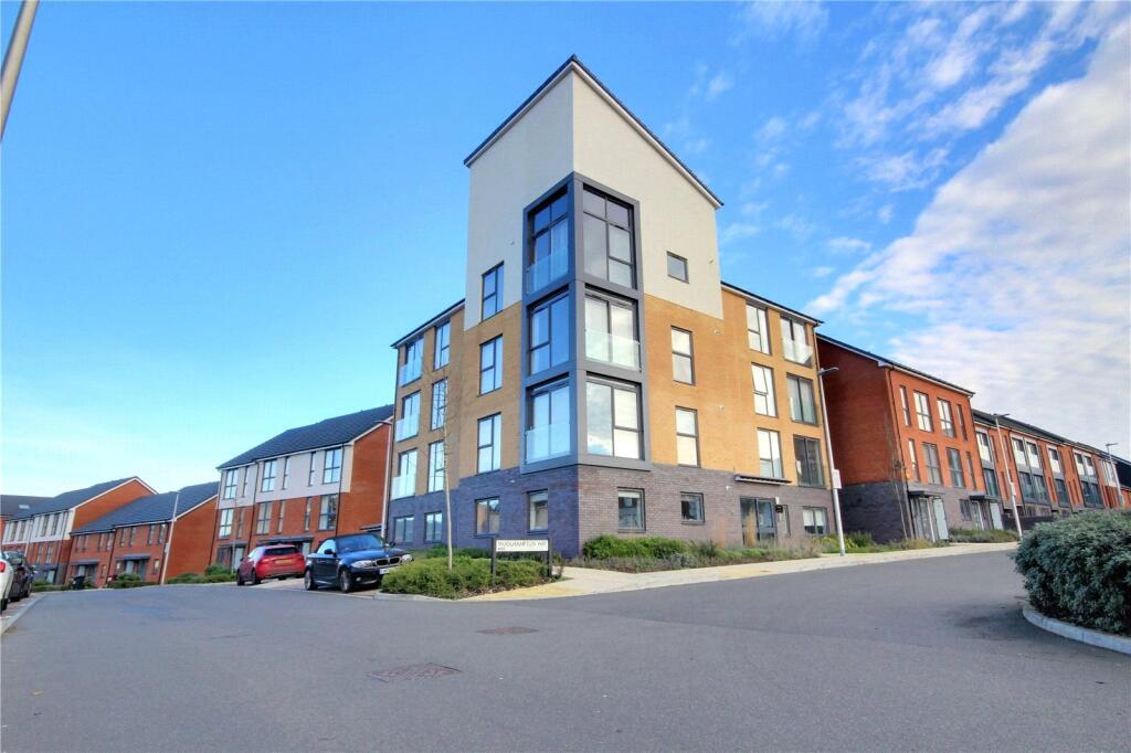 Main image of property: Woolhampton Way, Reading, Berkshire, RG2