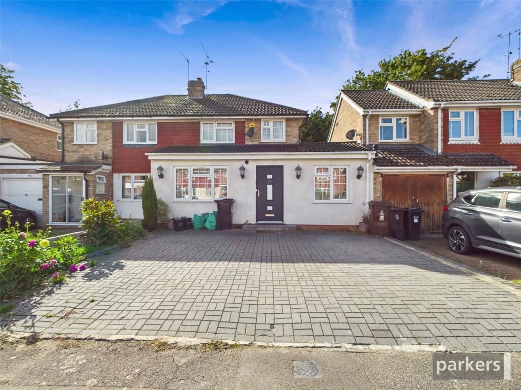 Main image of property: Quentin Road, Woodley, Reading, Berkshire, RG5
