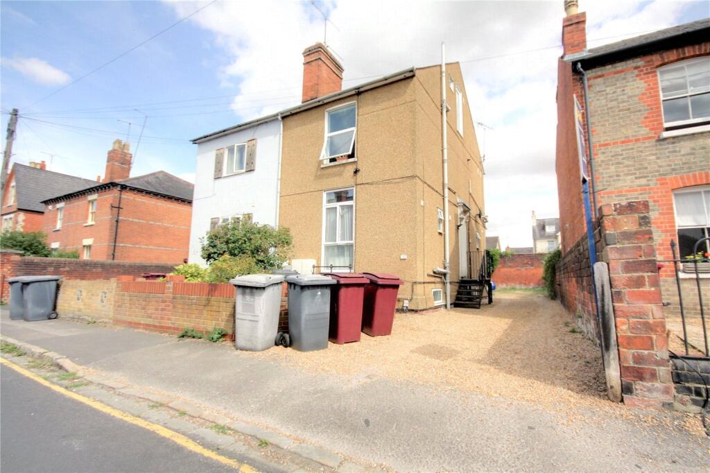 Main image of property: Carnarvon Road, Reading, Berkshire, RG1