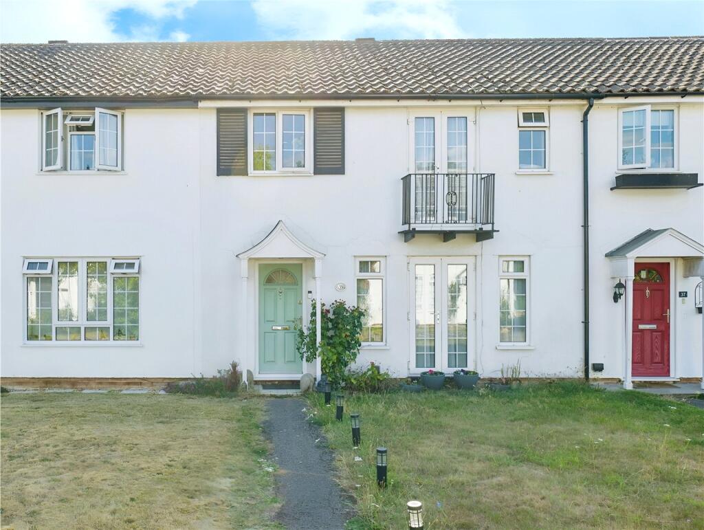 Main image of property: Hollins Walk, Reading, Berkshire, RG30