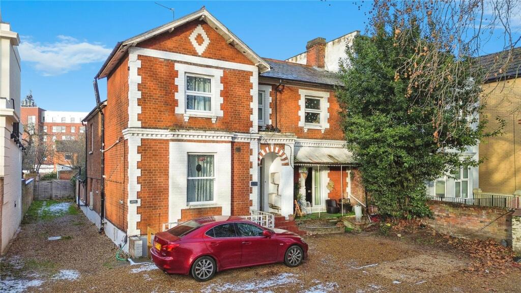 Main image of property: London Road, Reading, Berkshire, RG1