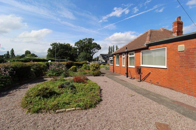 2 bedroom detached bungalow for sale in Westwood Road, Heald Green, SK8