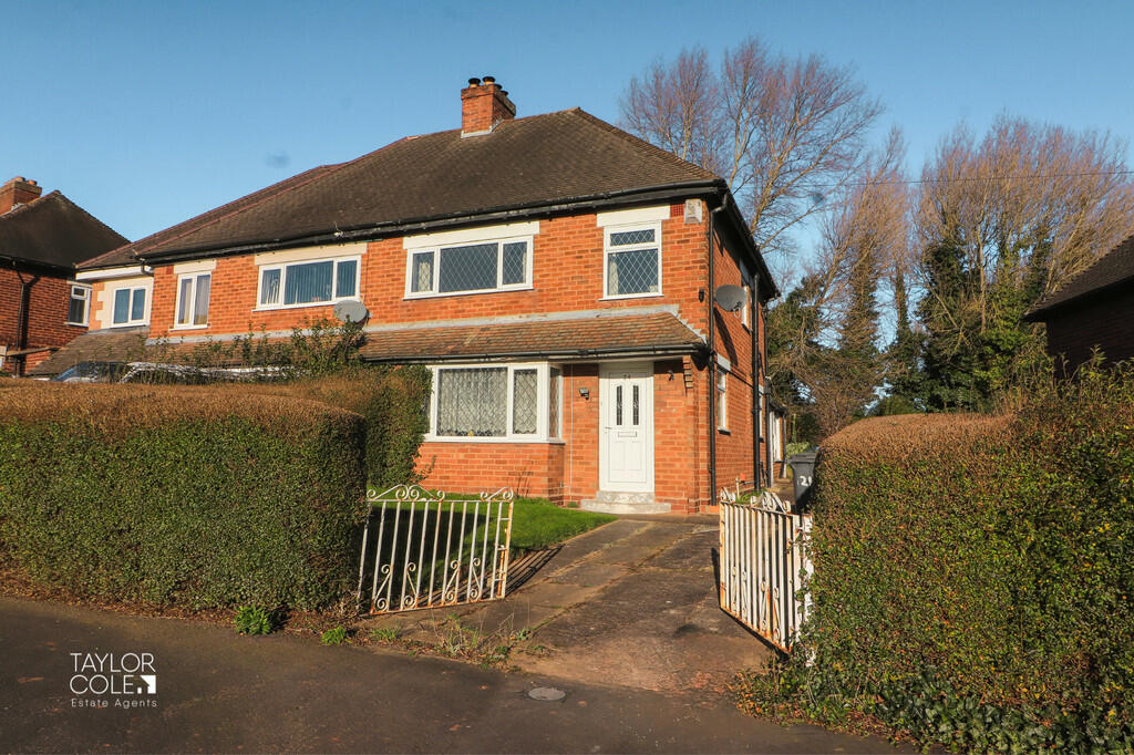 3 bedroom semidetached house for sale in Ferrers Road, Bolehall, B77