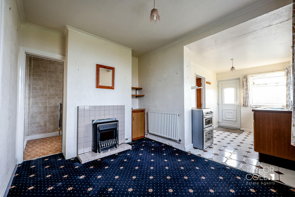 Additional property image - Green Lane, Grendon