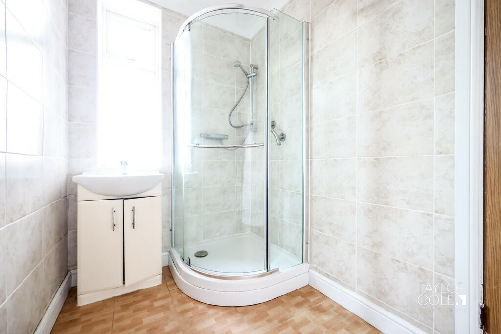 Additional property image - Green Lane, Grendon