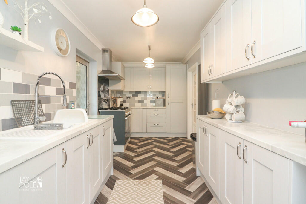 Additional property image - Broomfield Avenue, Fazeley