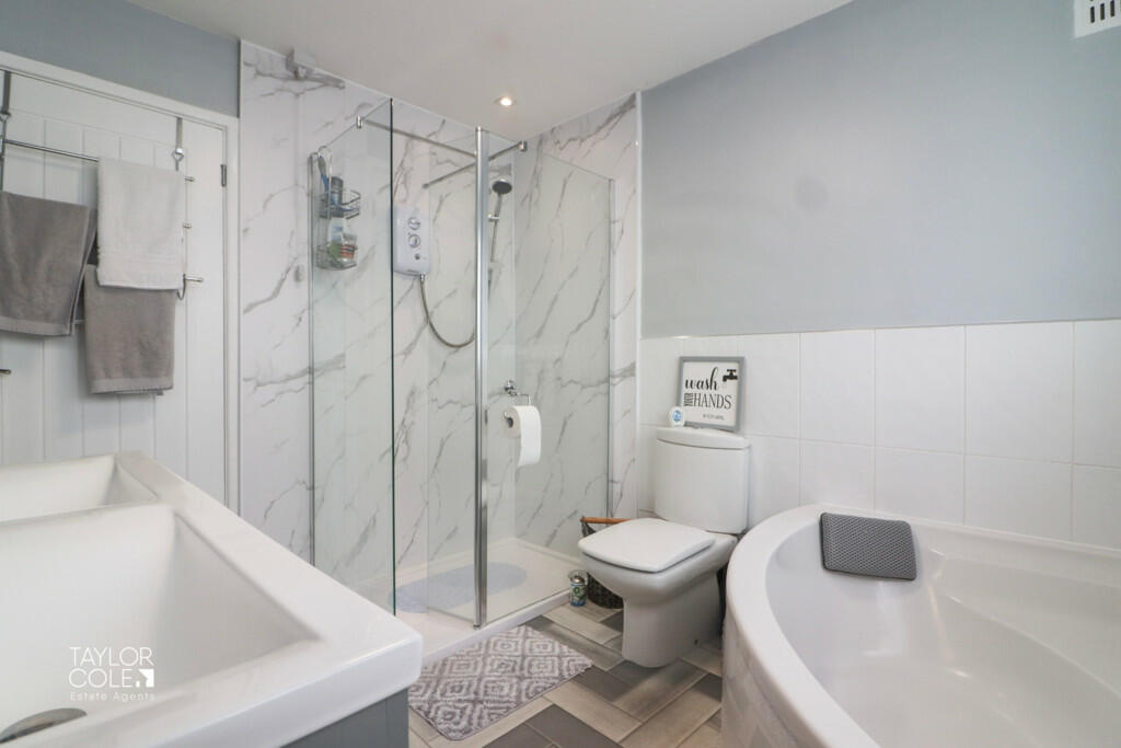 Additional property image - Broomfield Avenue, Fazeley