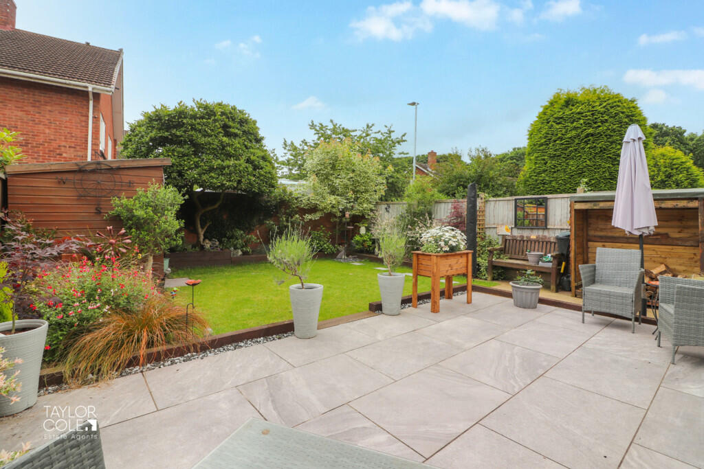 Additional property image - Broomfield Avenue, Fazeley