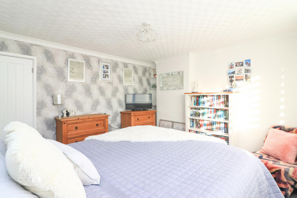 Additional property image - Broomfield Avenue, Fazeley