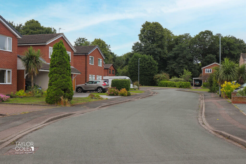 Additional property image - Falna Crescent, Coton Green