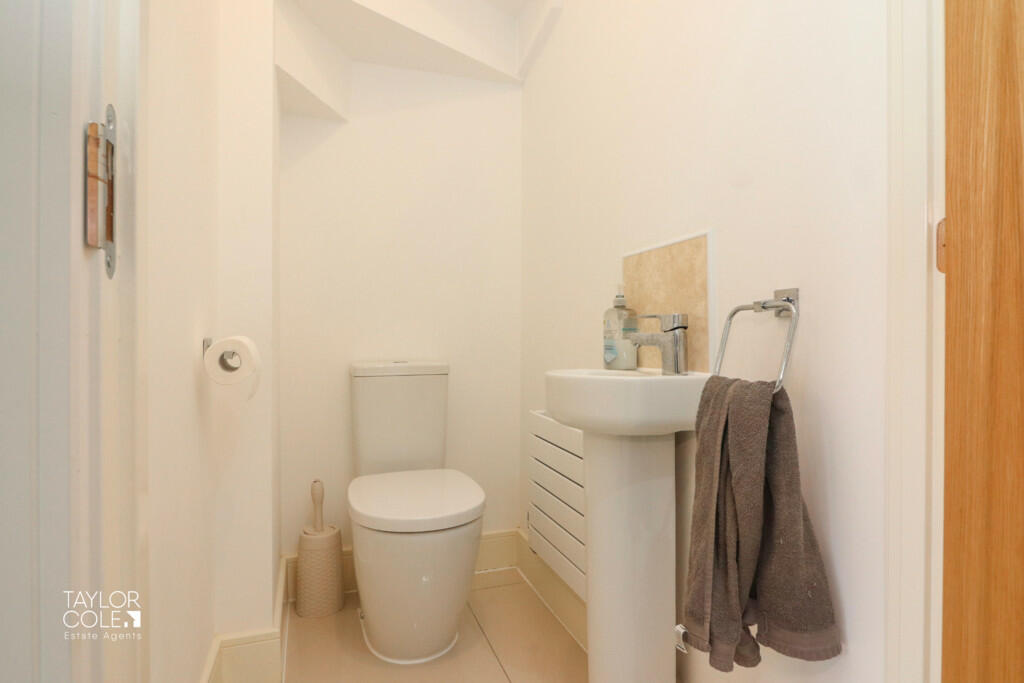 Additional property image - Fisher Close, Tamworth