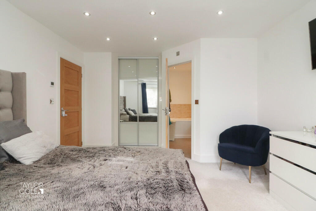 Additional property image - Fisher Close, Tamworth