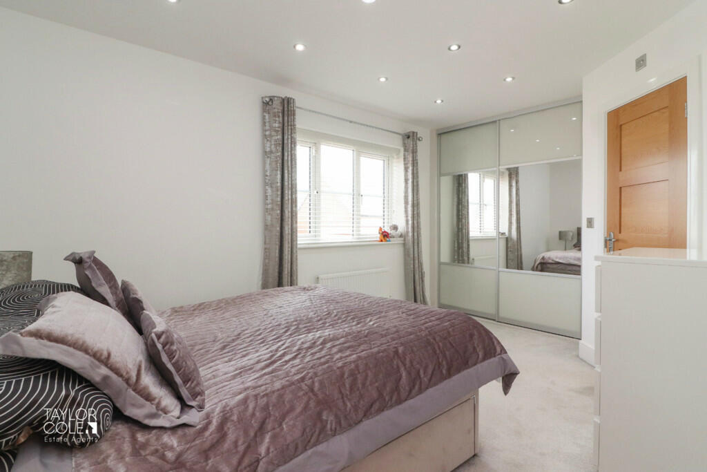 Additional property image - Fisher Close, Tamworth