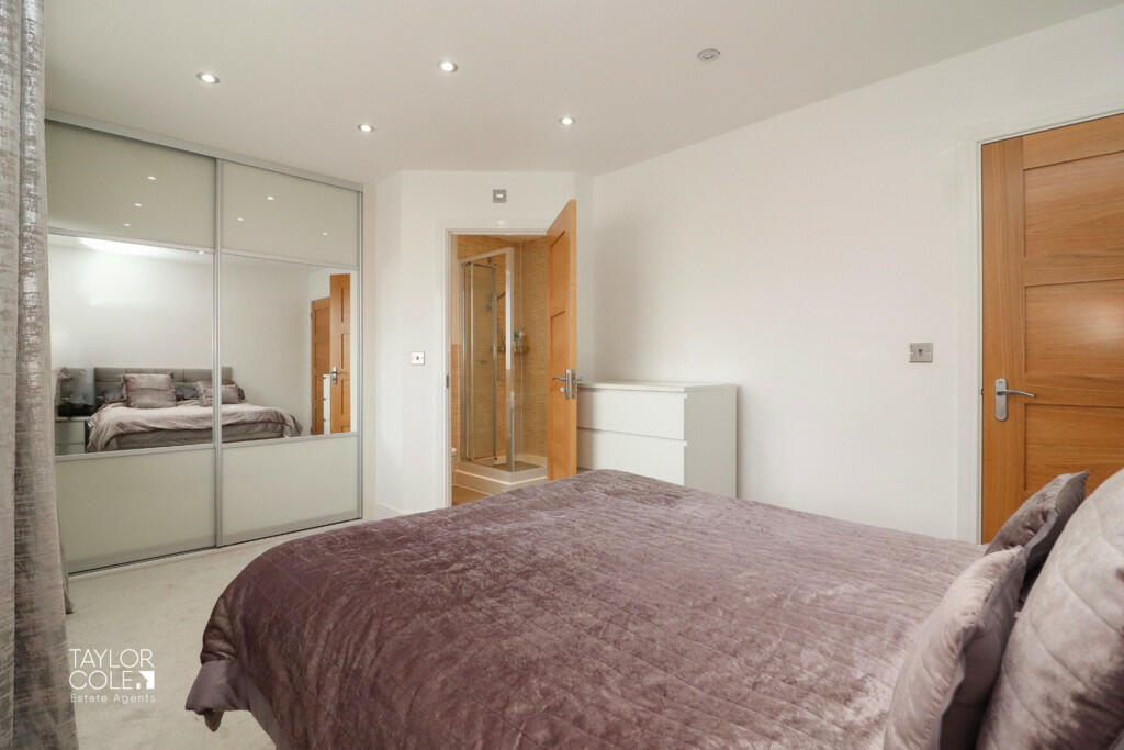 Additional property image - Fisher Close, Tamworth