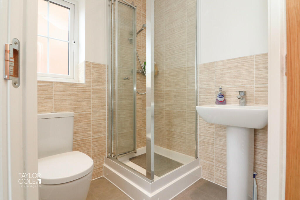 Additional property image - Fisher Close, Tamworth