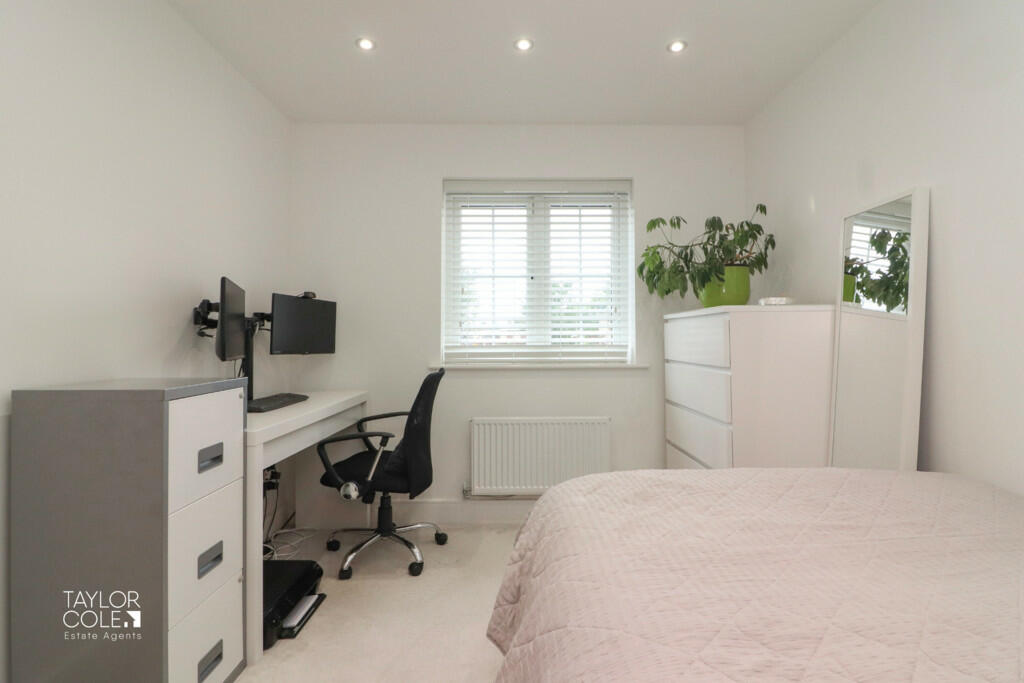 Additional property image - Fisher Close, Tamworth