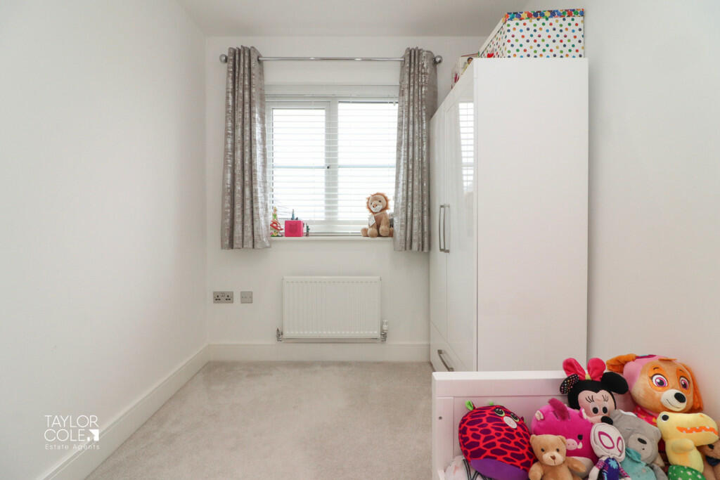 Additional property image - Fisher Close, Tamworth