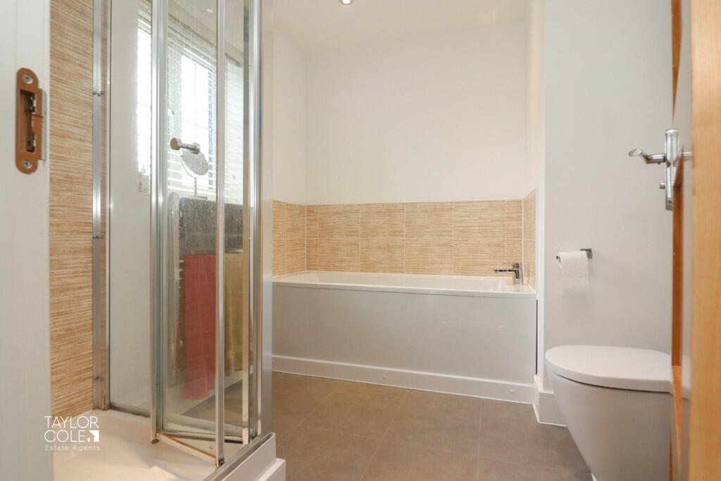 Additional property image - Fisher Close, Tamworth