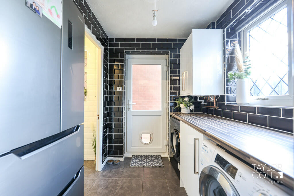 Additional property image - Teign, Hockley