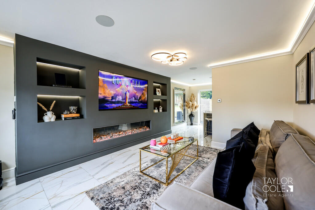 Additional property image - Carey, Hockley