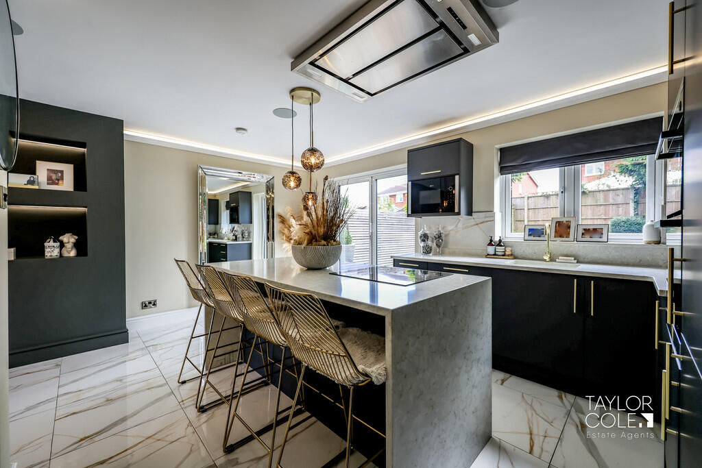 Additional property image - Carey, Hockley