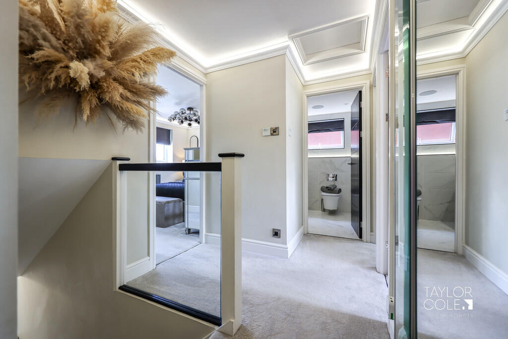Additional property image - Carey, Hockley