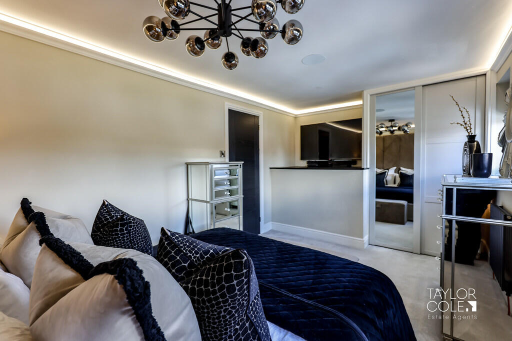Additional property image - Carey, Hockley