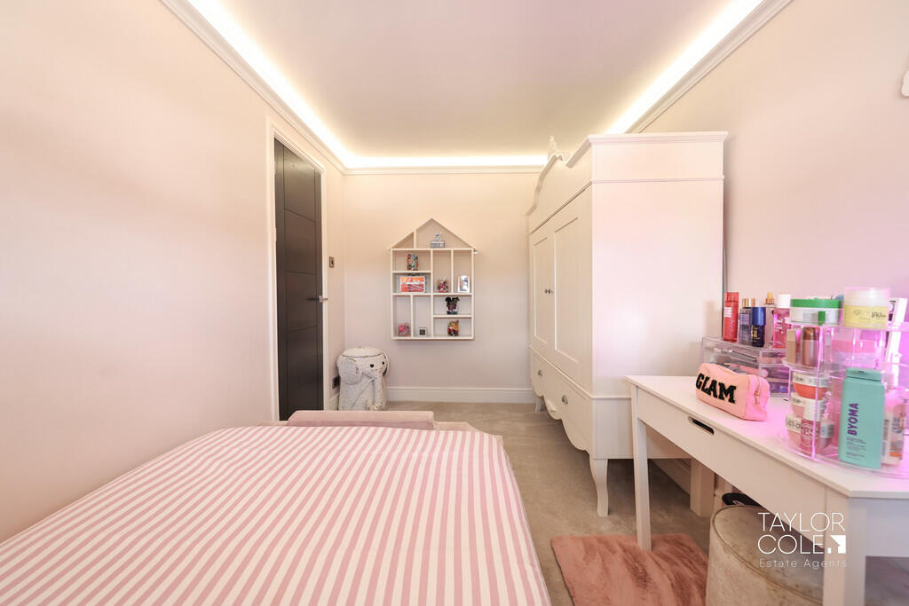 Additional property image - Carey, Hockley
