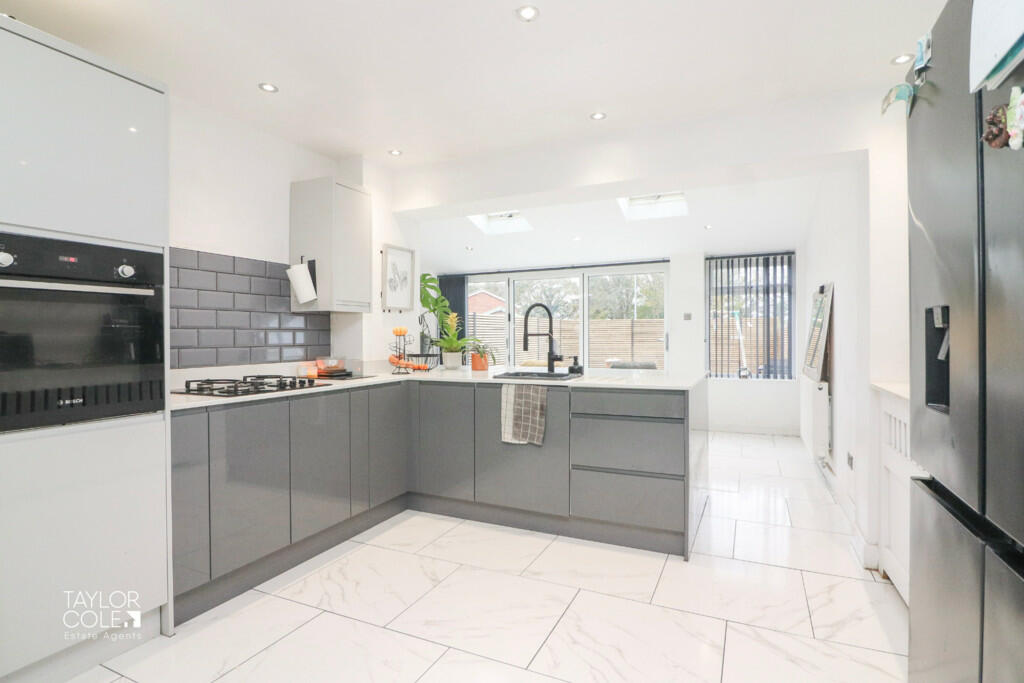 Additional property image - Torside, Wilnecote